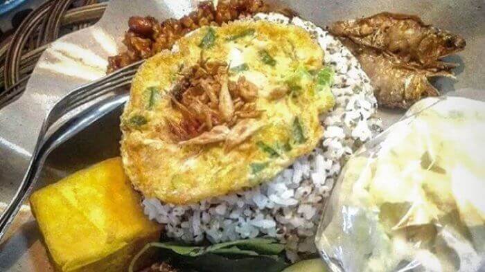 makanan khas tasikmalaya nasi cikur