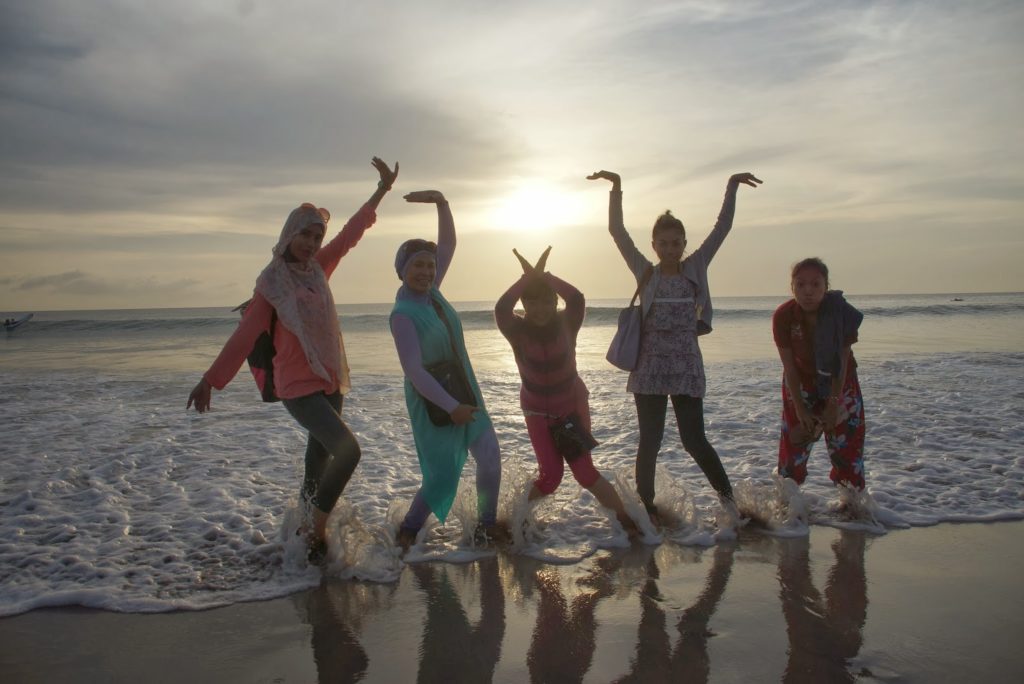 foto foto di pantai karang jahe rembang