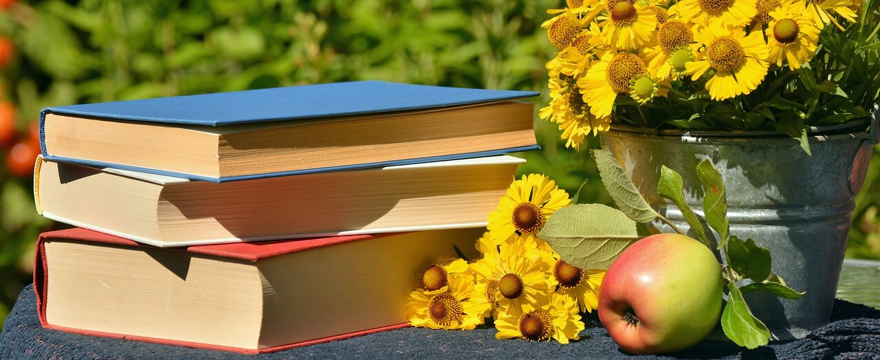 contoh resensi buku pengetahuan agar menulis mengarang bisa gampang