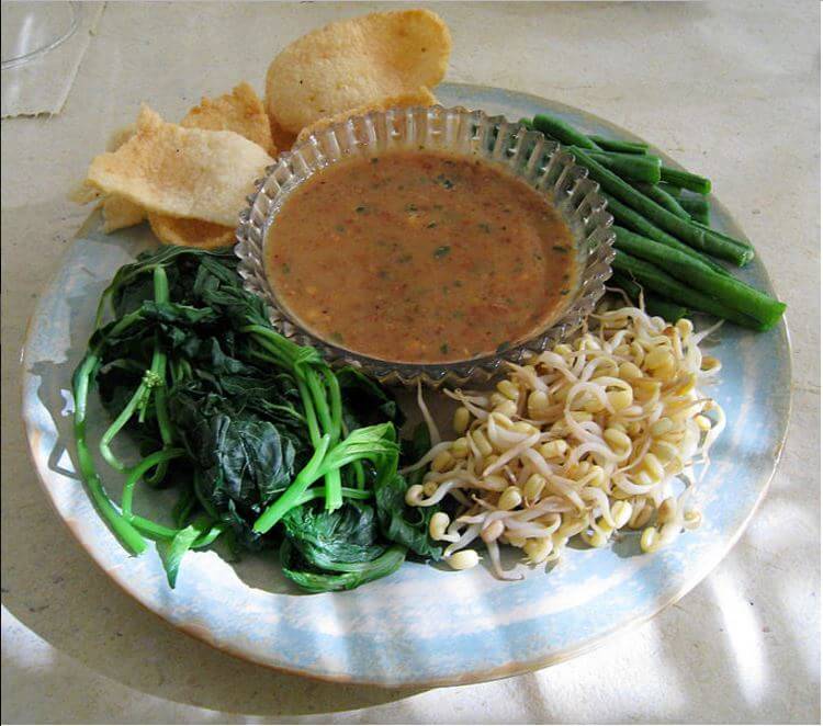 Jual Sambel pecel dan sayuran siap saji