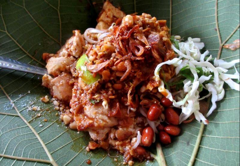 Makanan Khas Blora Jawa Tengah Indonesia Lontong Tahu
